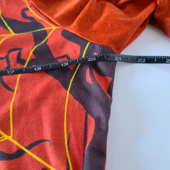 THOMAS & OLIVIA HALLOWEEN TOP /HAUNTED HOUSE EMBELLISHED/ SZ L/SPARKLE DETAIL - Picture 5 of 9